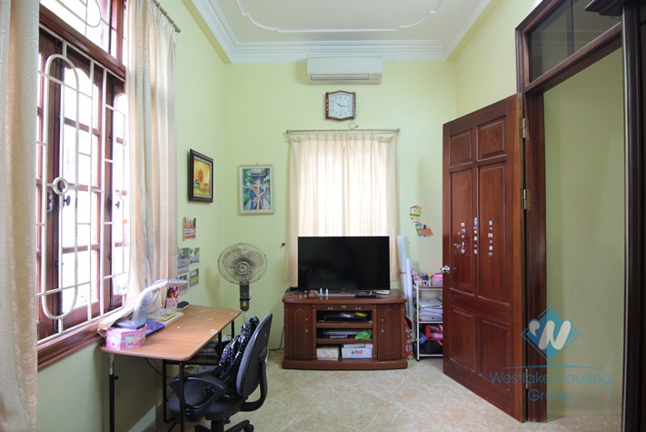 Decent house with nice yard for rent in Tay Ho